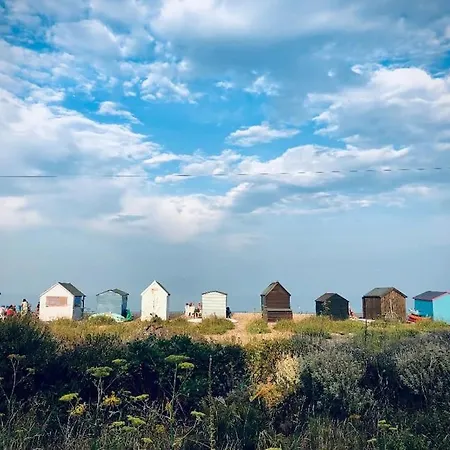 Northdene Cottage: Cozy Seaside Retreat with Woodburning Charm Deal Exterior photo