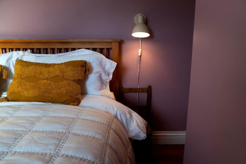 Northdene Cottage: Cozy Seaside Retreat With Woodburning Charm * Deal
