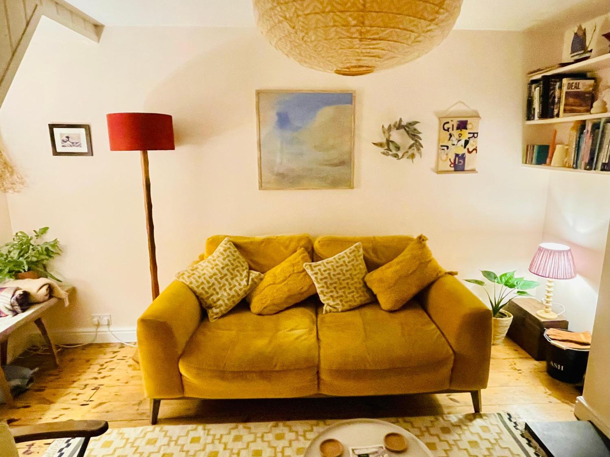 Northdene Cottage: Cozy Seaside Retreat With Woodburning Charm * Deal