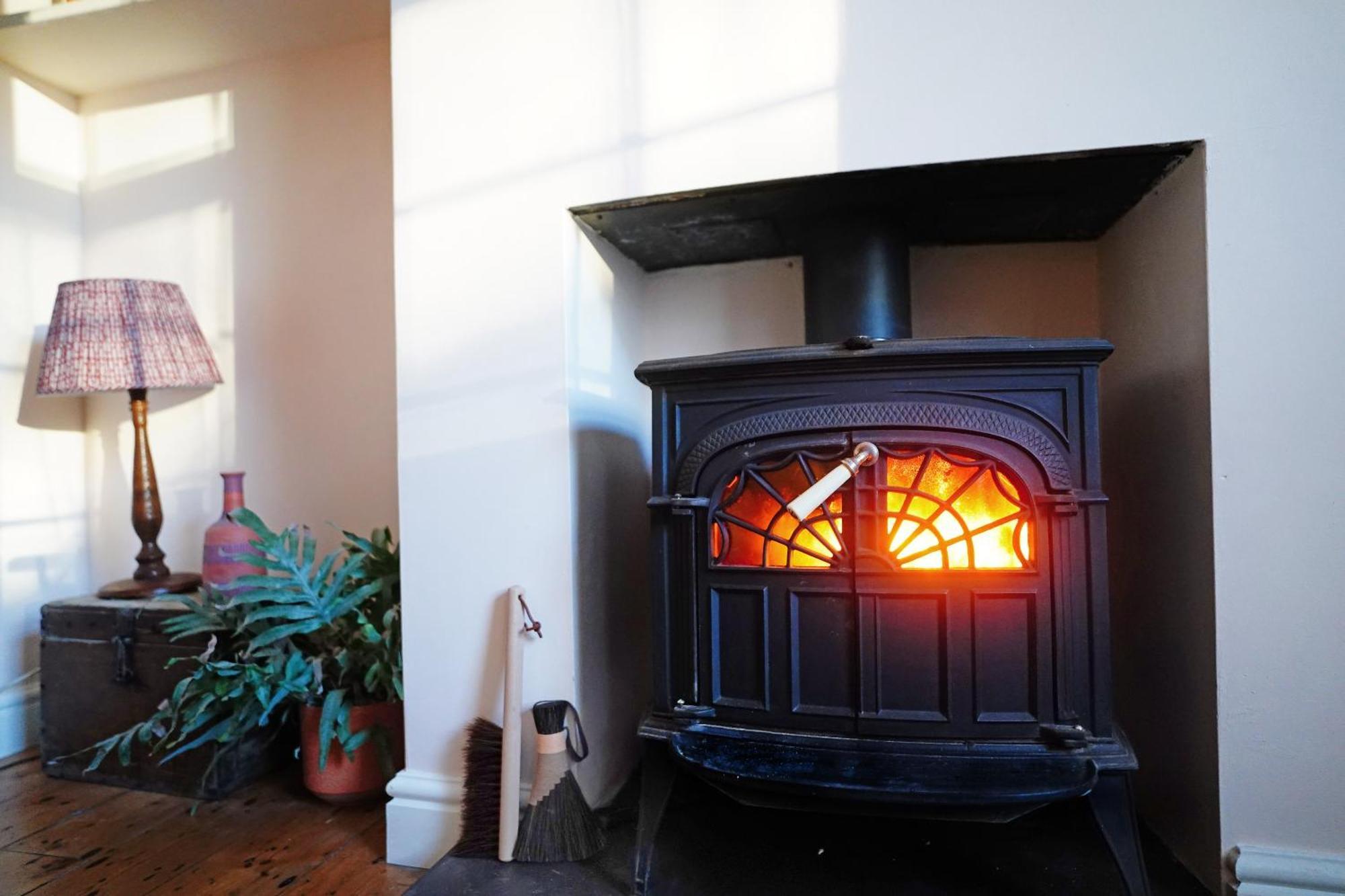 Northdene Cottage: Cozy Seaside Retreat With Woodburning Charm